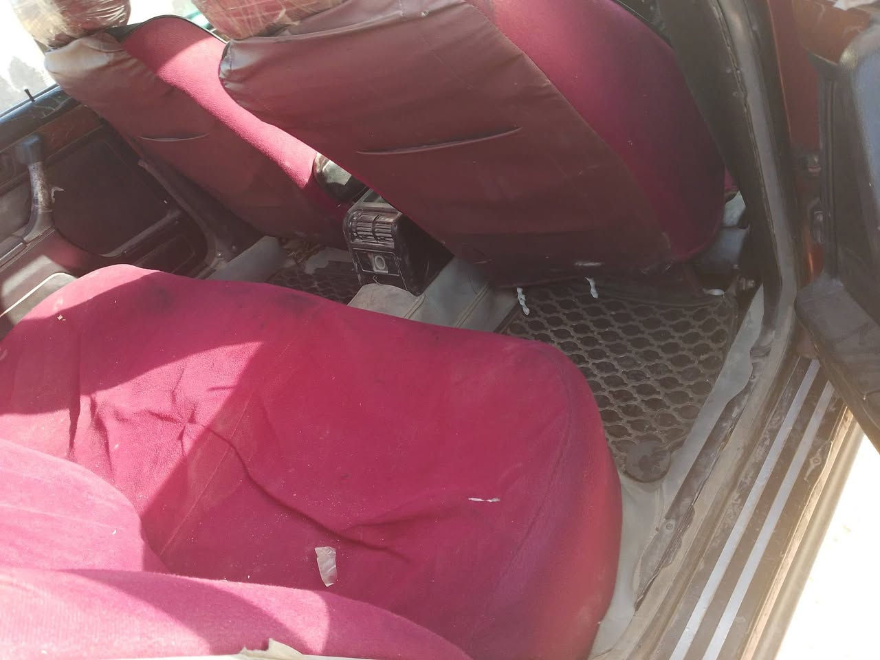 لبيع سياره بيم 1992
الستفسار التصال على الرقم***********
