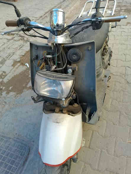 اخوان بيكم 60 كلاسك شغالة بيهة كابرتير اصلية مرة وحدة امجفتة نقص بس كفرات فقط وباتري تشتغل سلف السعر/250/الشراي يتصل ممتواجد على فيس/***********/مكاني بغداد الحرية
