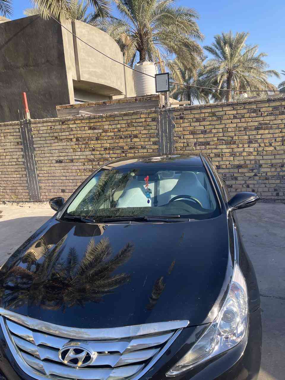 السلام عليكم…سوناتا ٢٠١٣ رقم بابل بأسمي وتاريخ النفاذ ٢٠٣٠ السيارة كلين بدون حادث بدون صبغ 
حدادية وكير ومحرك مكفولات مكان السيارة (الحلة) 
للتواصل ***********
السيارة معروضة ١١٥ وبيها مجال بسيط ان شاء اللة 
السيارة بدون اي دوانز بيها ادامة على منظومة البنزين
