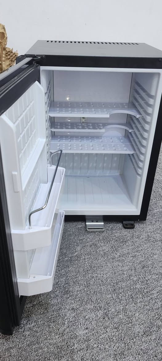 ثلاجة جديدة مامستخدمة زغيرة يشتغل ضواها وماتبرد ماعرف عطلها منو تفيدة ٣٥ الف


**إذا كنت صاحب هذا الإعلان وتريد حذفه لأي سبب، رجاءا أرسل رسالة إلى الدعم الفني**