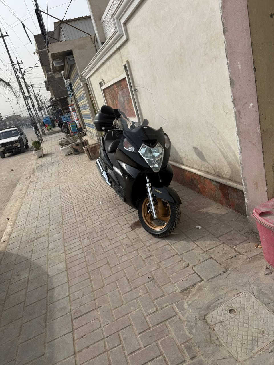 سلام عليكم شباب
سلفر ونج قديم لبيع دراجه فول مواصفات 
دشبول ازرك
ماصده زركه
اي بي اس
سكيورتي
تدفاه بليدات
جامه طويله
جنطه وسيبايه 
ماشيه 56 حقيقي
دراجه خير من الله نضيفه ونعمه
لمكان بلديات الضباط الثانيه 
رقم ***********
