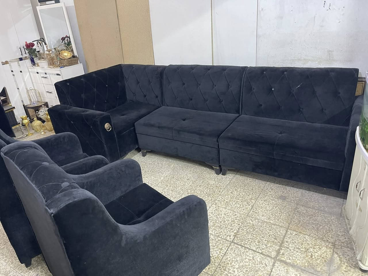 حرف ال  نظيف كلش بدون عيب 175الف اي عيب ما بي ***********
