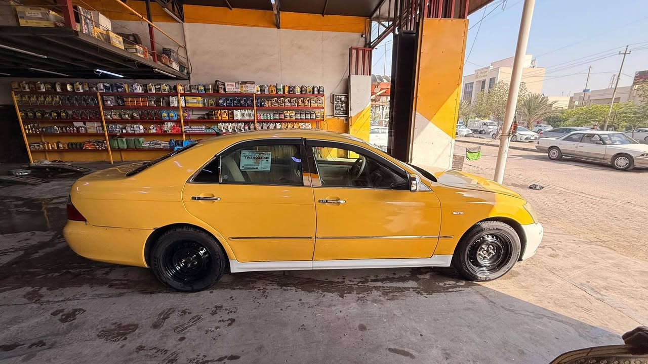 شاهينه للبيع رقم بصره دولي بسمي موديل 2004 محرك وكير جدد 4000 تخم تاير نتروجين+تخم ويل جديد منضومت زنون ناصي عالي اترايه وين ميعجبك بيغ مستعجل خطه نجف كربلاء مصفره هيئه وغرمات سعره 85 وبيه مجال بصيط التصال *********** متواجد ع واساب
