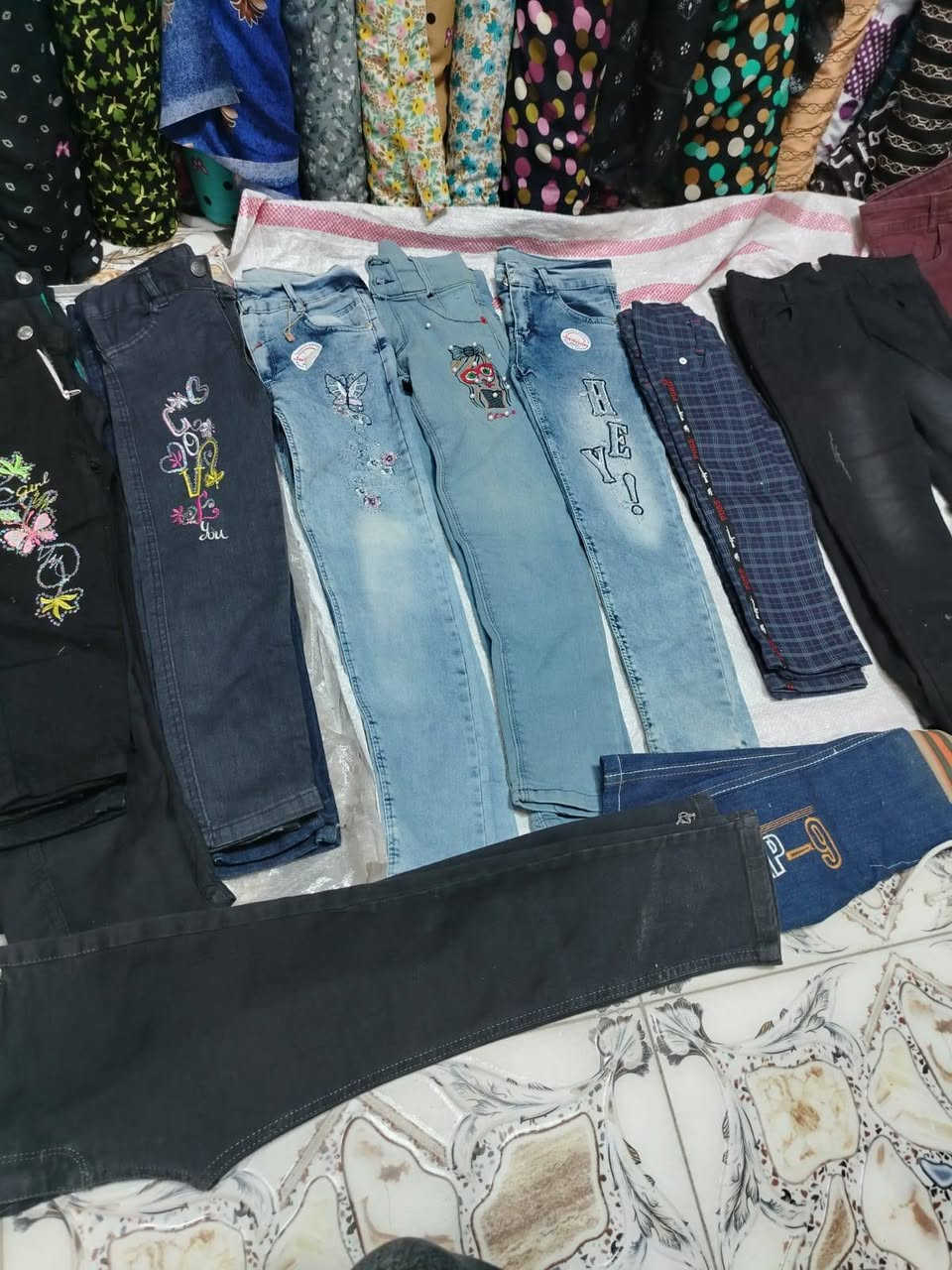 تخفيضات اليوم 🔥🔥بناطير بناتي ولادي القطعه ٣٠٠٠ او اذا  تاخذ ٤   ١٠


**إذا كنت صاحب هذا الإعلان وتريد حذفه لأي سبب، رجاءا أرسل رسالة إلى الدعم الفني**