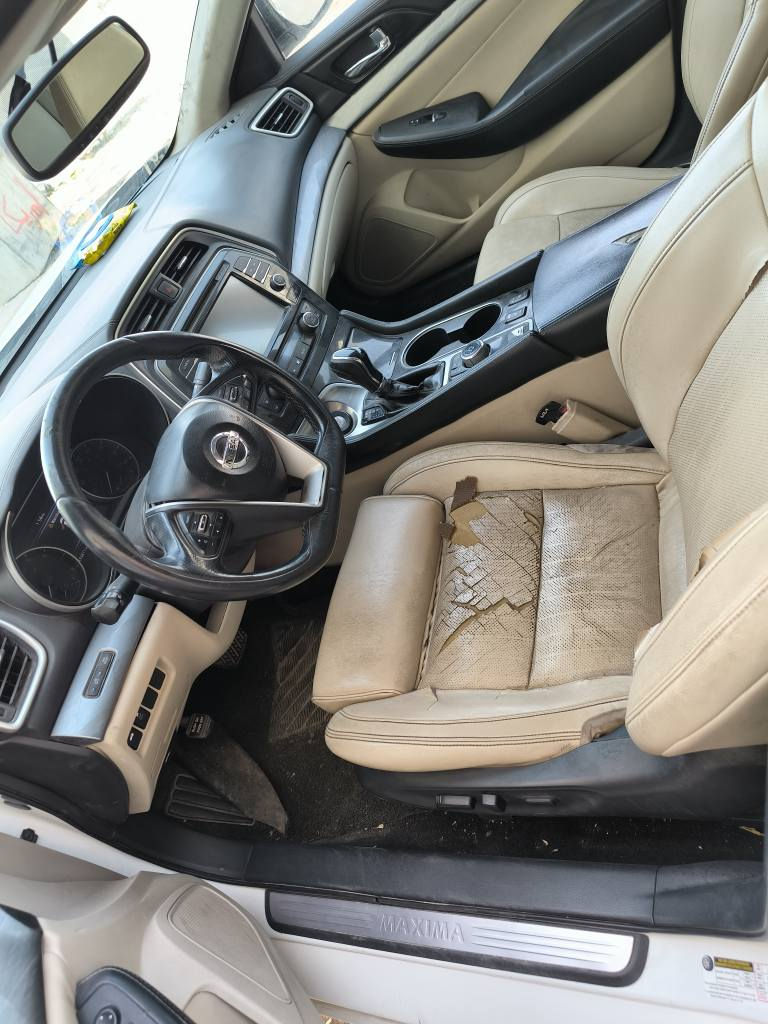 نيسان مكسيما 2018 وارد امريكي مواصفات SV
السياره حادثه والصور التقرير موجوده  
حداديه جديد صارلي سبوع من بدلته
السياره بيه فابلون اسود بالقماره 
المحرك مفتوح 
وبيه السياره عته بسيطه من تكض بريك ماعرف المشكله منين ابيعه ع وضعها 
تبريد تدفئه كله جاهزه سنويه منتهيه صارله كم شهر 
سعرها 98 وبيه مجال البصرة, العراق


**إذا كنت صاحب هذا الإعلان وتريد حذفه لأي سبب، رجاءا أرسل رسالة إلى الدعم الفني**