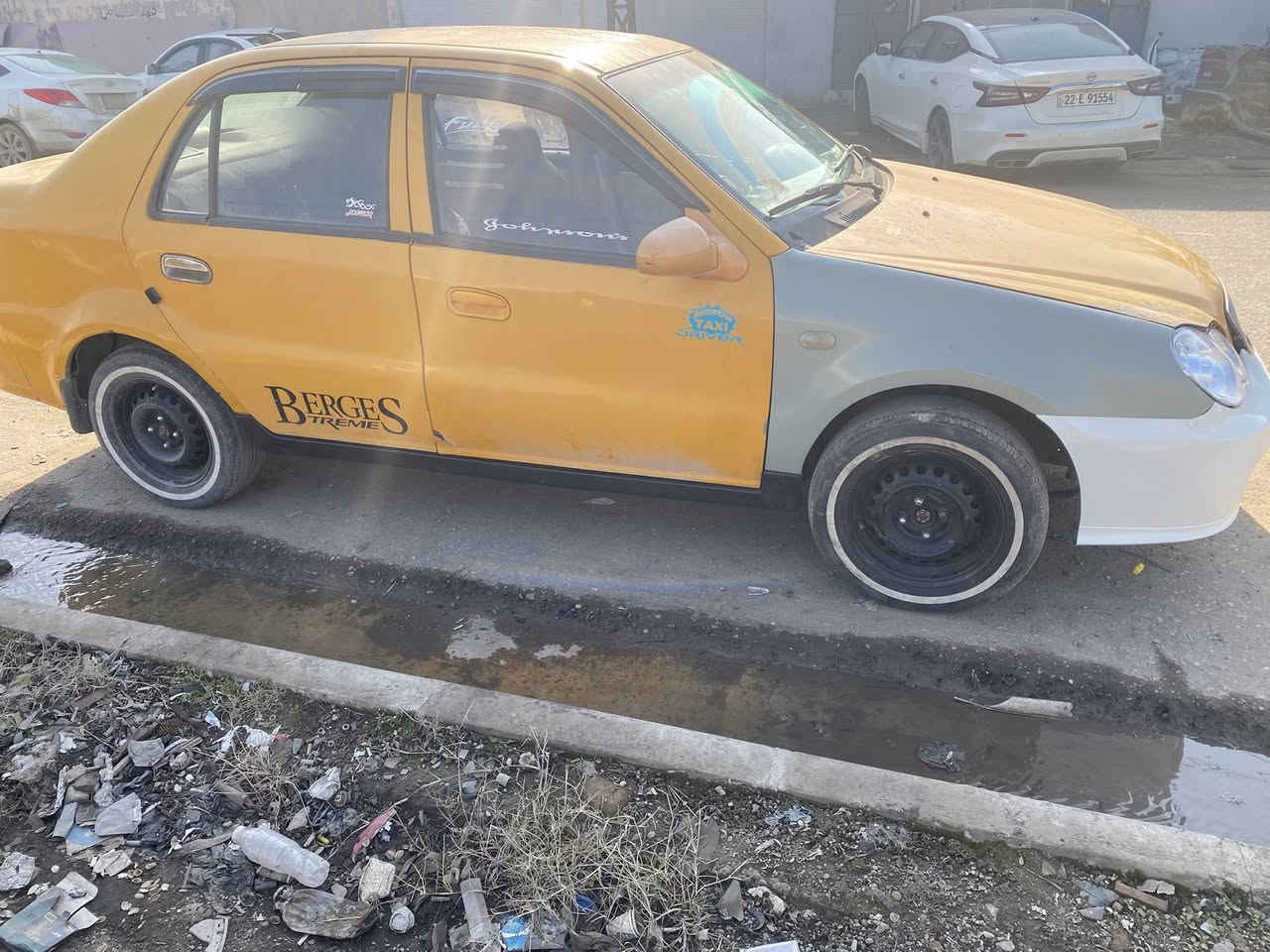 السلام عليكم
سي كي 2011 رقم بغداد بسمي سنويه وهزه ما صاقطه مصفره غرامات وهيئه تبريد تدفئه شرط سياره بيها طخه من كدام مبينه بل صور وبيها مكانات خيسانات كير مكينه شرط كابون بيها

السعر 32 وبيها مجال 

 ***********

ترهم مراوس بكوين كير ومكينه يارس
