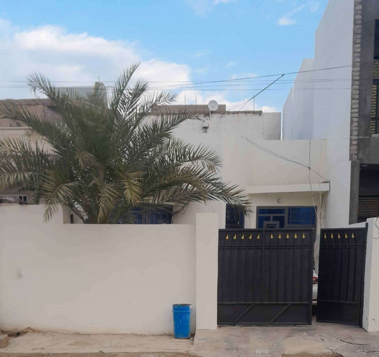 عروض مكتب 🏢 وطن
 للعقارات في سامراء 
من مشتملات  وقطع اراضي 
من 150 متر حتى 300 متر 
المواقع 
حي الجبيرية 1 خلف مطعم 🍴 العقيق 
المساحة الكلية 250 متر 
الجبيرية 2 العروض 3 بيت 🏠 
الجبيرية 3 العروض 10
المثنى خلف الشهداء العروض 8
المثنى خلف الخضراء العروض 15
حي صلاح الدين مشتملات على دور على قطع اراضي 
حي الافراز العروض 3
حي الخضراء العروض 7
الشهداء العروض 6
.للاستفسار يرجي الاتصال على الرقم المكتب الخاص *********** مكتب 🏢وطن للعقار@
