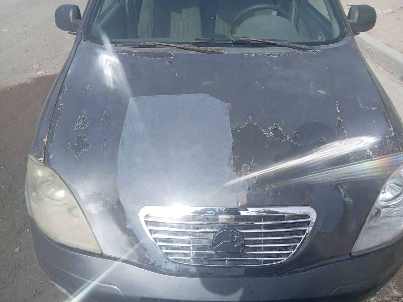 سلام عليكم تايبا طيبه ٢٠١٢ كربلاء مكينه كير جدد السياره بيهه جراد هذا الون يجر بسرعه قماره تكم صندوك مكفول بيهه طخه من كدام خفيفه بالبنيد وبيهه الباب الوره العبري ايضا طخه ومعمر والباقي جيد كير عادي بيع ٣٠ وبيهه مجال مراوس يرهم بأوتو *********** حي اور بغداد شرط التحويل سنويه صاقطه
