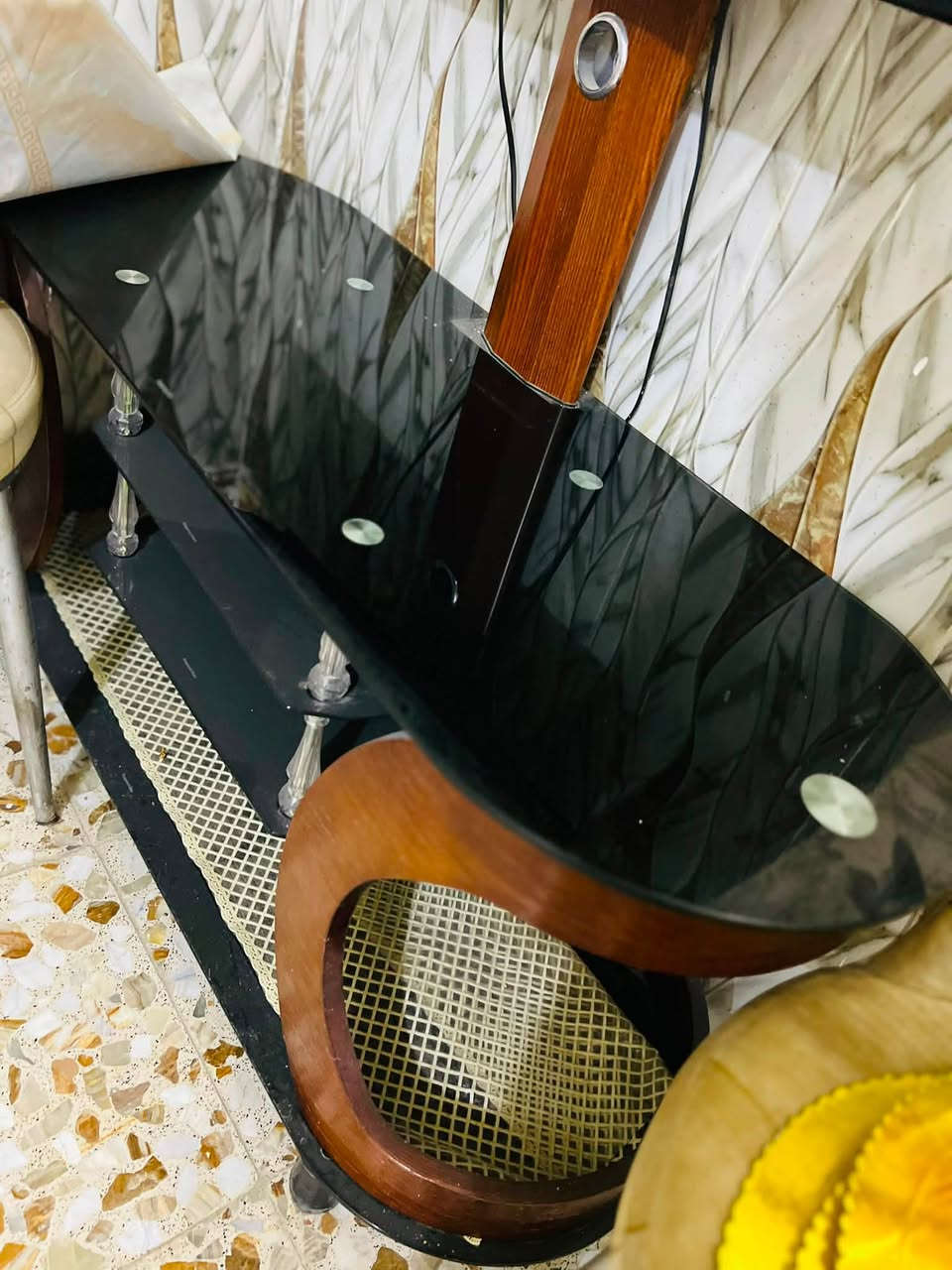 ميز بلازما عدد اثنين ✅✅✅
الابيض  سعره ٦٥ جديد
الاسود سعره ٢٠
عنواني الحمزه الغربي


**إذا كنت صاحب هذا الإعلان وتريد حذفه لأي سبب، رجاءا أرسل رسالة إلى الدعم الفني**