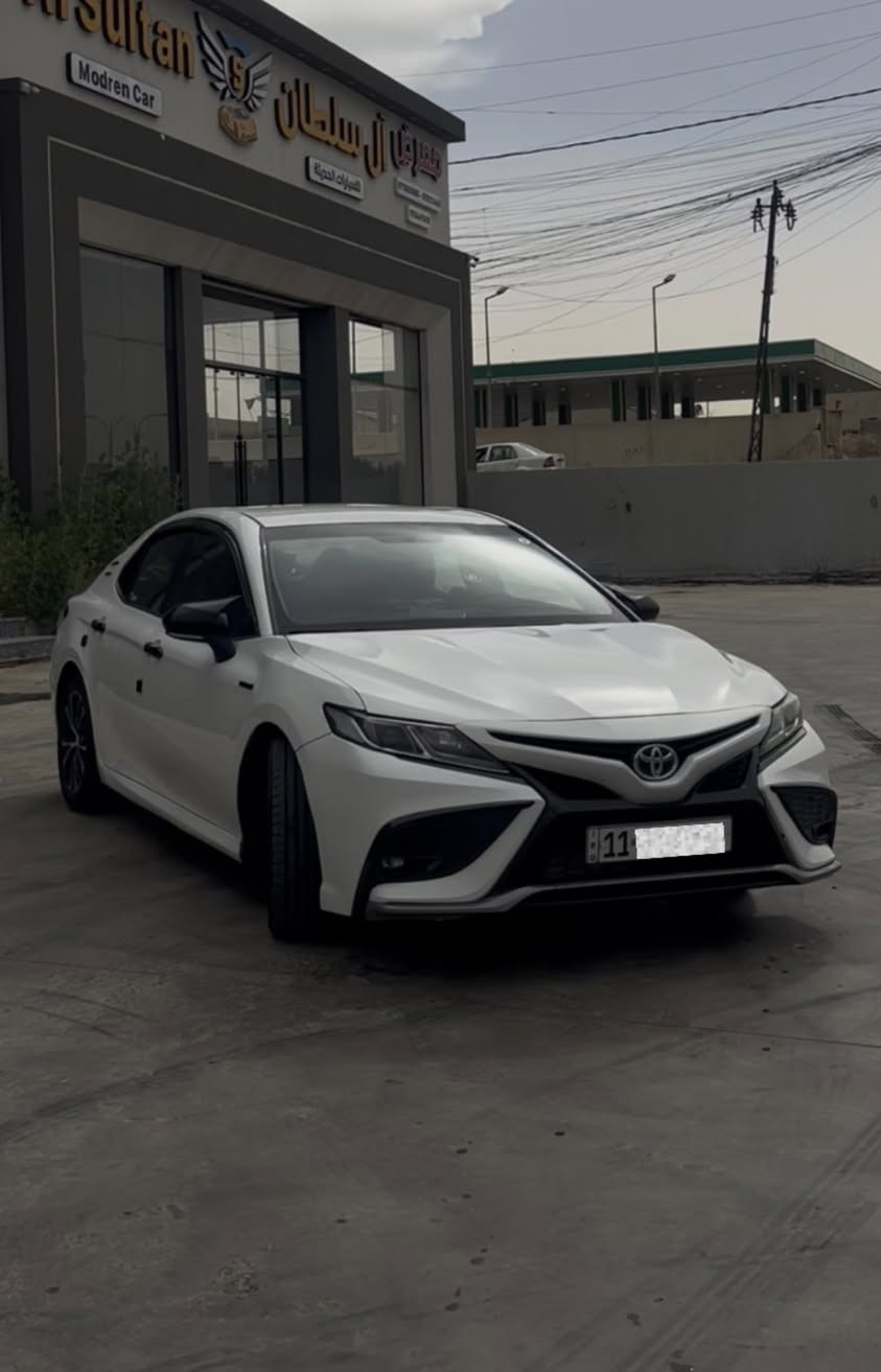 TOYOTA CAMRY 2023 le مواصفات se
صبغ عام توحيد لون 
بطاريه ليثيوم جديده ضرر خلفي جاملغات وشويه بل باب معجون  محرك مفتوح لاصرف ولا نفخ ولا تبخير بشرط  
‎ رقم بغداد مشروع وطني مكان السياره موصل
تواصل واتس اب ***********
اتصال ***********

