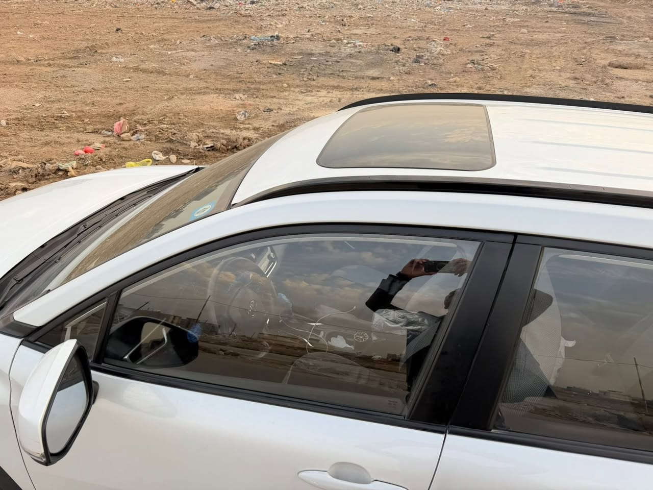 السلام عليكم
كورلا كروس 2025 

 سياره ماشيه ٢٨ الف

سياره محرك 2000 

 

فتحت سقف 

تبريد قطعتين 

رادار تفاعلي 

اوتو هولد 

شايد. بريك دكمه

تحكم ستيرن 

مثبت سرعه 

شاشه وكامرا خلفيه بلاد

٤وضعايت قياده 

بور ونورمل وايكو وEV

قياده شبه ذاتيه 

داخل مخمل 

سياره جاهزه 

مكانه بغداد /محموديه 

سعره١٦٠و بيه مجال بسيط 

شراي يتصل ***********
