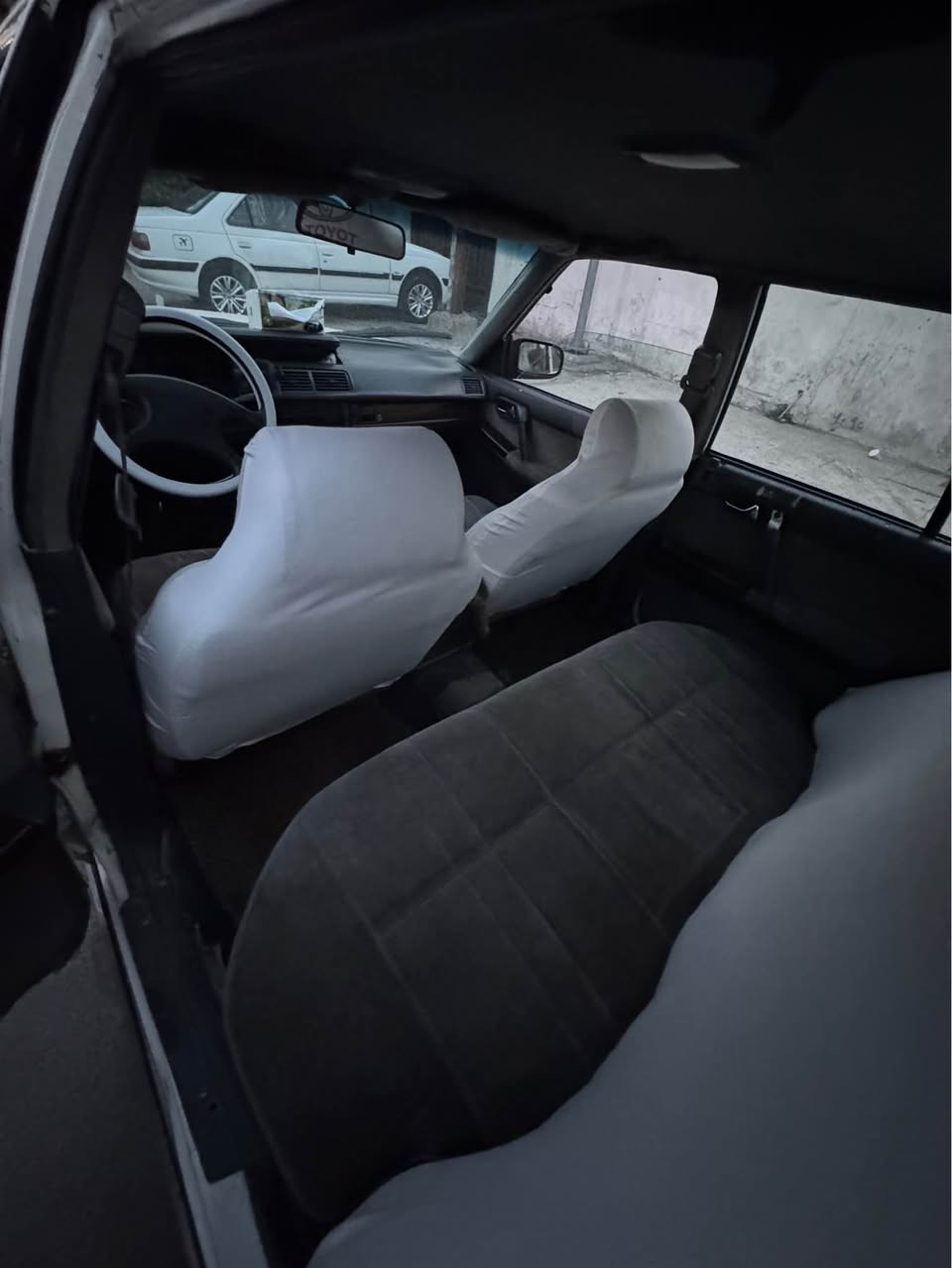 سدرك ٢٠٠٢ تحويل مباشر محرك وكير بطه مكانها بغداد الكرخ السعر ٤٠ ورقه بيه تبخير قليل رقم لتلفون *********** بغداد, العراق
