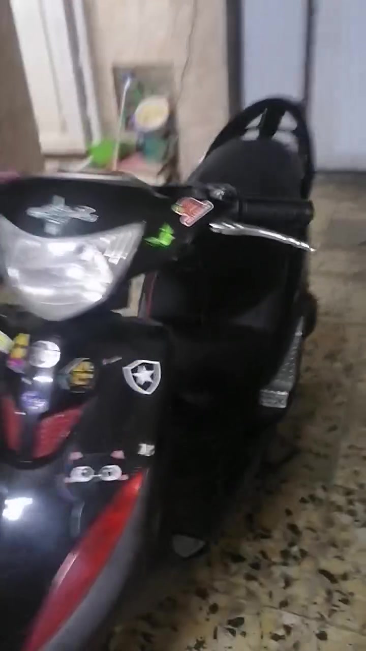 دراجه عدله مزوده البيع طبله خاص والدلل 650 وبيها مجال ***********
