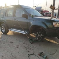 نيسان للبيع موديل 2000مكينه6سلندرلاتنقيص ولاتبخير تخم تاير كهربائيات ش...