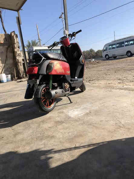 سلام عليكم دراجه بوليس 120 مقفوله 93سرعه للبيع كلجات جديده تخم تاير جديد ضفيره كهربائياته كله شغاله جديده مكينه حاويه دراجه شلعه معدل سعر دراجه 400 الف بيه مجال رقمي ‭٠٧٧١ ٦٨٩ ٩٧١٧‬ متواجد واتساب
