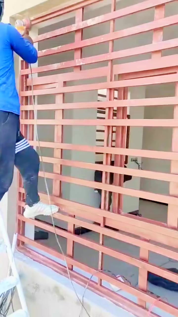 صبغ وتنضيف بيبان وشبابيك درجه اولى بسعار مناسبة الاتصال عل رقم *********** أو *********** اومراسلتي خاص وتدللون 🌷
