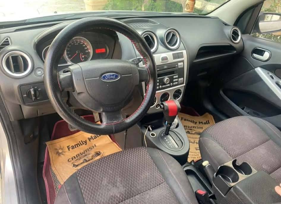 فۆڕد فیگۆ شەریکەی نیڤا
مۆدێل ٢٠١٢
٤پارچەی بۆیاخەبێناو گرتن بەشەرتی گێڕو مەکینەو تەحویلو غرامە
نرخ/٦٥معامەلە
سەنەوی تازەیە تا٨/٣/٢٠٣٠
شوێن/سلێمانی
ژمارە تەلەفون/***********
