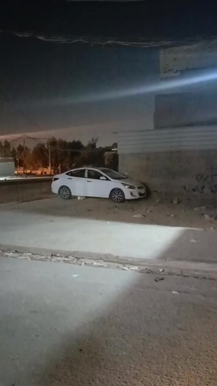 عرصه للبيع في (حي العسكري منطقه ال 6000)
🔸 المساحة :50

🧱 تفاصيل العرصه: ركن على شارع شارع 30 وشارع 15مفتوح على شارع العسكري كبل 

📍العنوان : النجف الاشرف _ شارع مكاتب الرشيد _ مكتب الوليد للعقار  

للأستفسار: ***********
