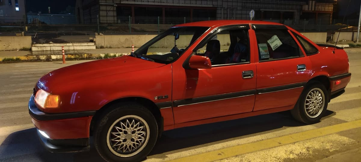 سلام عليكم سيارة اوبل فكترا موديل 1992 حجم 20 كير اتوماتيك كير مكينة شرط سنوية جديد شرط تحويل باقي التفاصيل عل رقم *********** ...مكلف بل النشر..العنوان موصل شلالات قرية بايبوخت
