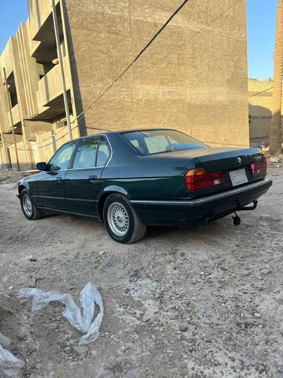 للبيع بي ام حجم ٧٣٥ اصل موديل ١٩٩٢

السياره جاهزه من كلشي محرك كير خير من الله

صدر امامي خلفي كله جديد تخم تاير جديد باتري جديد

كهرباءيات السياره كله شغاله وبلاديه عله وضع الشركه ما بيه كل نقص

تبريد شغال كمبريسر وفريز مبدله جديد

السياره مصبوغه عام للجماليه رقم بغداد تحويل مباشر سنويه إلى ٢٠٢٨

السعر المطلوب 52 ورقه بي مجال

العنوان بغداد حي الجامعه

للاستفسار***********
