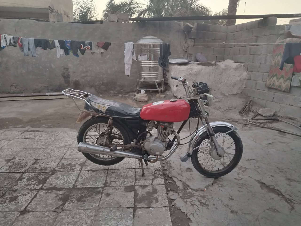 سلام عليكم ورحمة الله اخوان  للبيع دراجه اربعه كلك كلك كلك مكفوله عن السرقه
مكينه خير من الله شوفت عينك مثل مابصوره تتاج ترتيب قليل 250 وبيها مجال قليل مكاني كربلاء الحسينيه مصطفى خان  اتصل ع رقم ودلل //*********** وبيه واتساب  اقرا المنشور واتصل
