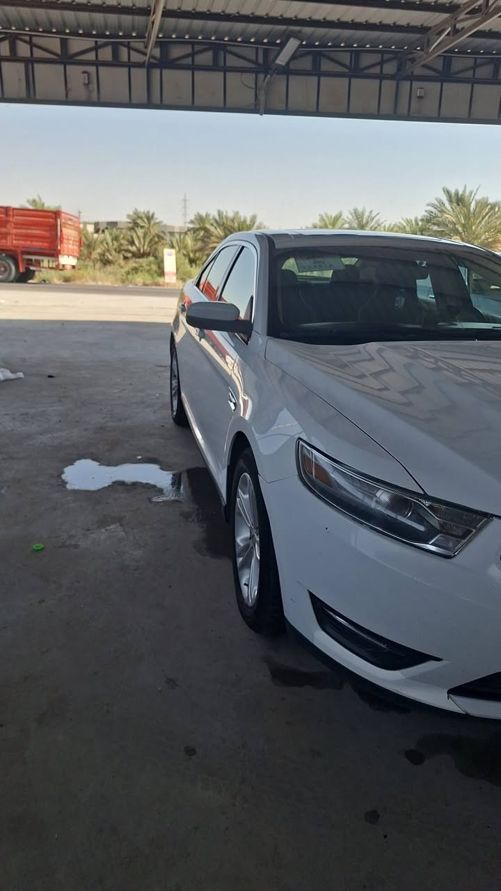 فورد تورس ٢٠١٣ خليجي وكاله نيفا مكفوله كفاله عامه حته الدعاميات مكينه ٣٥٠٠ سياره مابيه كل نقص مال جناي وبالعافيه على الياخذها السعر ١٣٢ وبيه مجال للطيبين
مواصفات 
حساس خلفي 
٤ دسك 
شاشه كبيره 
فتحه سقف 
اشاير ترحيب بالمرايه 
وباقي المواصفات المعروفه


**إذا كنت صاحب هذا الإعلان وتريد حذفه لأي سبب، رجاءا أرسل رسالة إلى الدعم الفني**