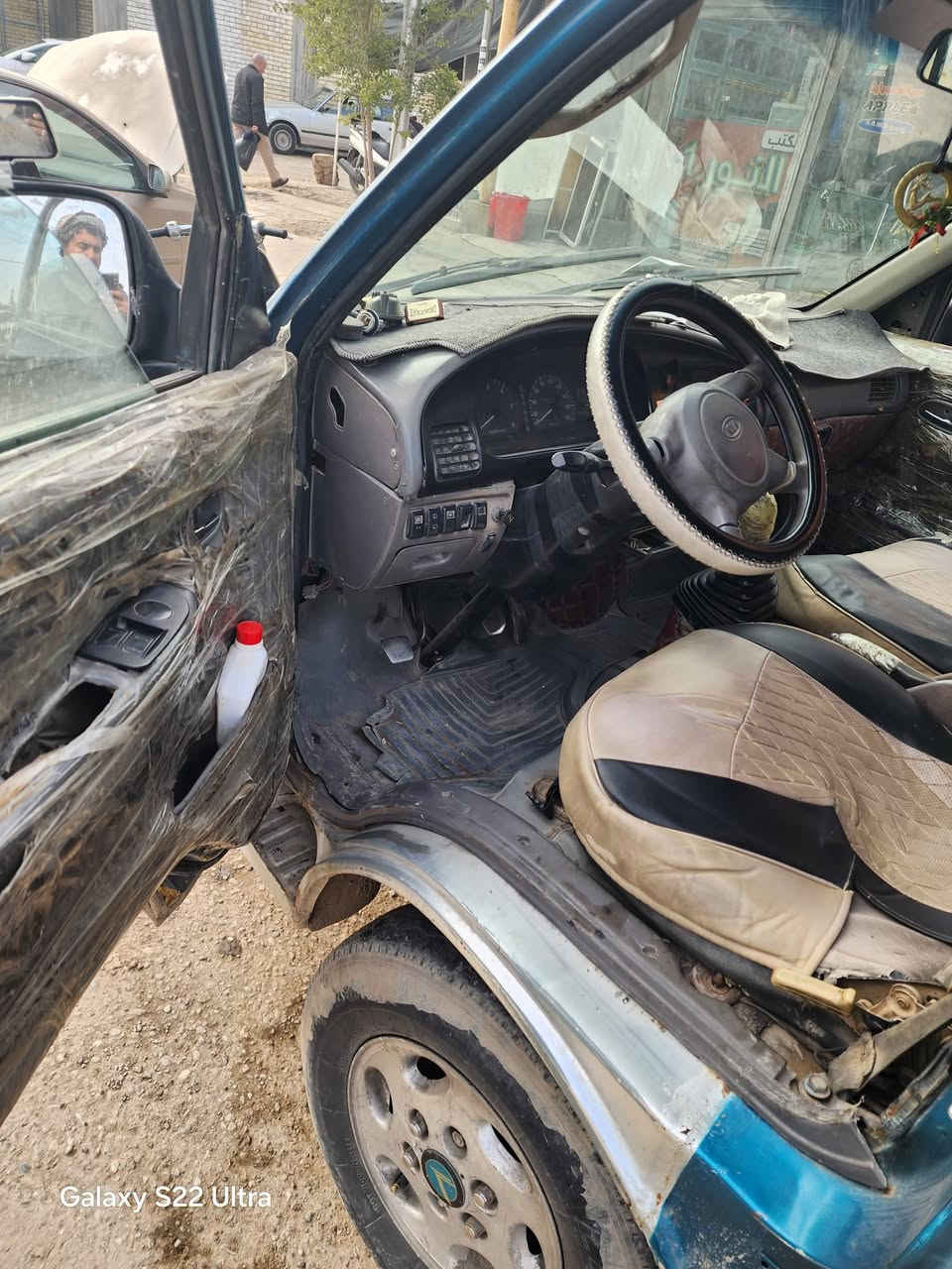 السلام عليكم جميعأ ابريجو للبيع  م ٩٧  رقم جديد سنويه ١٠ ١٠ لل٢٧  السعر ٤٣ وبيه مجال الاتصال *********** المكان ديالى بعقوبه
