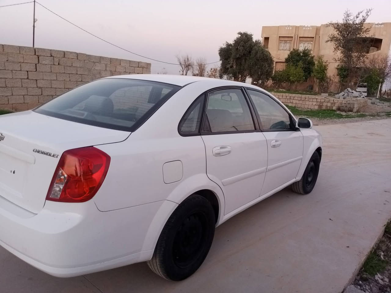 السلام عليكم اوبترا 2009مزاد سيارة جديدة بدون صبغ عدا رش بالجاملغ والدوسه محرك گير تبريد صدر تايرات كلها جديد إدامه كامله للسيارة سعر ٥٧ مجال مكان كركوك رقم *********** // ***********
