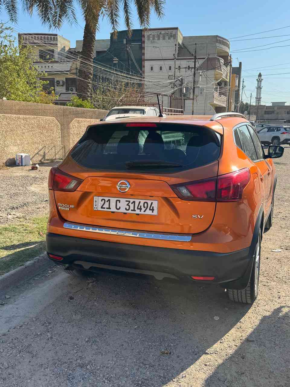 للبيع نيسان روج ٢٠١٧
بيها بس البنيد مرشوش كما موضح بالسونار بدون أي دواخل 
مواصفات SV
كير محرك كهرباء حداديه كلها كفاله وجاهزه وعلى وضع الشركه 
رقم سليمانيه بأسمي تحويل مباشر قبل ٥ أيام جددت السنويه
السعر ١٣٩ ترهم مراوس حسب القناعه 
مكاني بغداد حي الجامعه

***********
