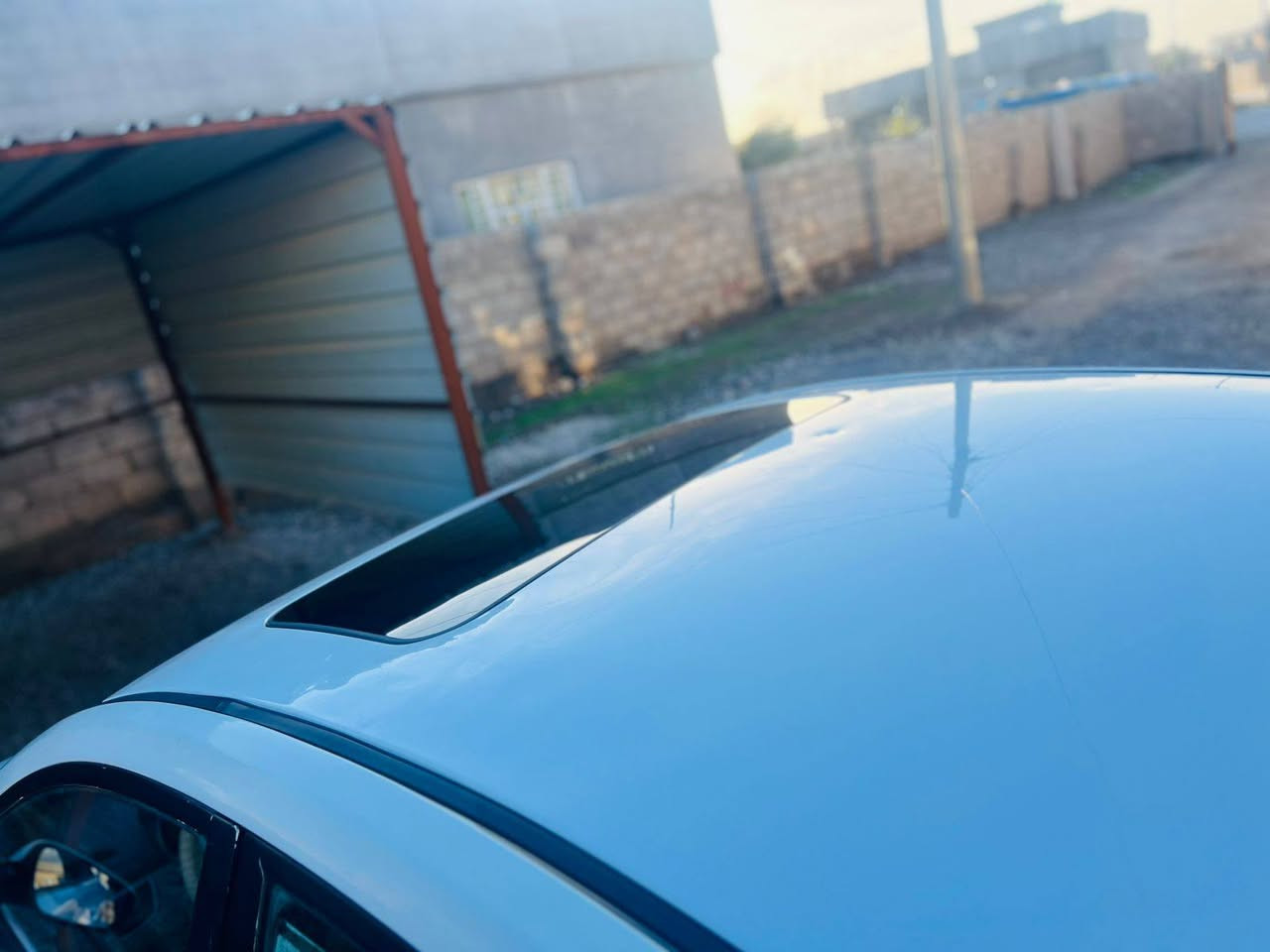 السلام عليكم 
للبيع سياره النترا موديل 2013 وارد خليجي 
رقم اربيل دولي شرط التحويل 
محرك 18 دوش المرغوب 
كير محرك شرط ع فحص 
صدر تواير كهربائيات كلها شغاله 
ضرر 3 قطع صبغ وبيها شبر بارد بالقماره 
السعر ( 115 ) وبيها مجال ،، البيع نقدا فقط 
مكان السياره / صلاح الدين _ الشرقاط 
للاستفسار / *********** \ / ***********
