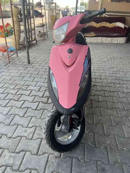 سلام عليكم دراجه ماكس عدله شلعه ومعدل كلهه شغله سعره 450مكاني محموديه
***********
