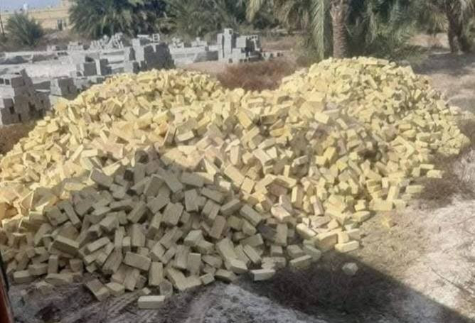 السلام عليكم ئخوان
متوفر انواع طابوك سماوه
سيد عبدالله 
المسكتين
جوهر
شرط الفحص من حيث لون وقوه وقالب واحد 
امانه الله عدد مظبوط مع زياده 
السعر يتحدد حسب المكان
ملاحضه انواع الرمل موجود


**إذا كنت صاحب هذا الإعلان وتريد حذفه لأي سبب، رجاءا أرسل رسالة إلى الدعم الفني**