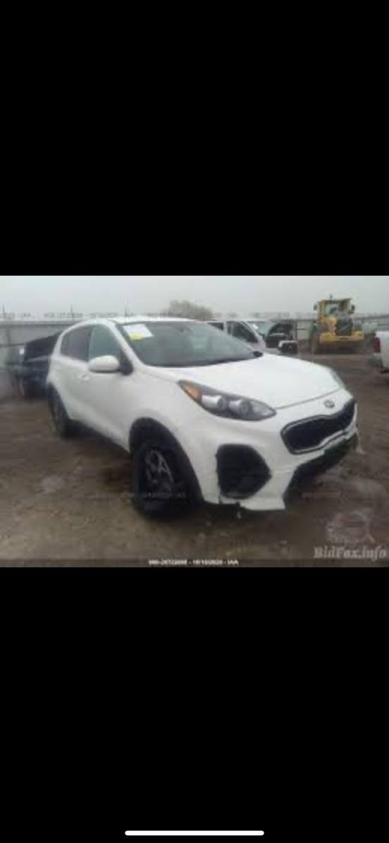 كيا سبورتج    2020 امريكي  للبيع 
للاستفسار متوفر واتساب :  ***********

وارد امريكي    ضرر : جاملغ فقط 

العنوان موصل حي الزراعي 
موصفات :   
دبل اكسل . تبريد قطعتين .  شاشه . اكاميرا . تحكم استيرن .رادرات . تحديد مسار 
ايرباك والدًاخل   سليمه 100‎%‎ 
ماشية 65 كيلو ما ميل 
السعر 178$   ما اقفل على سعر بالتلفون تعال وشوف واني حاضر
