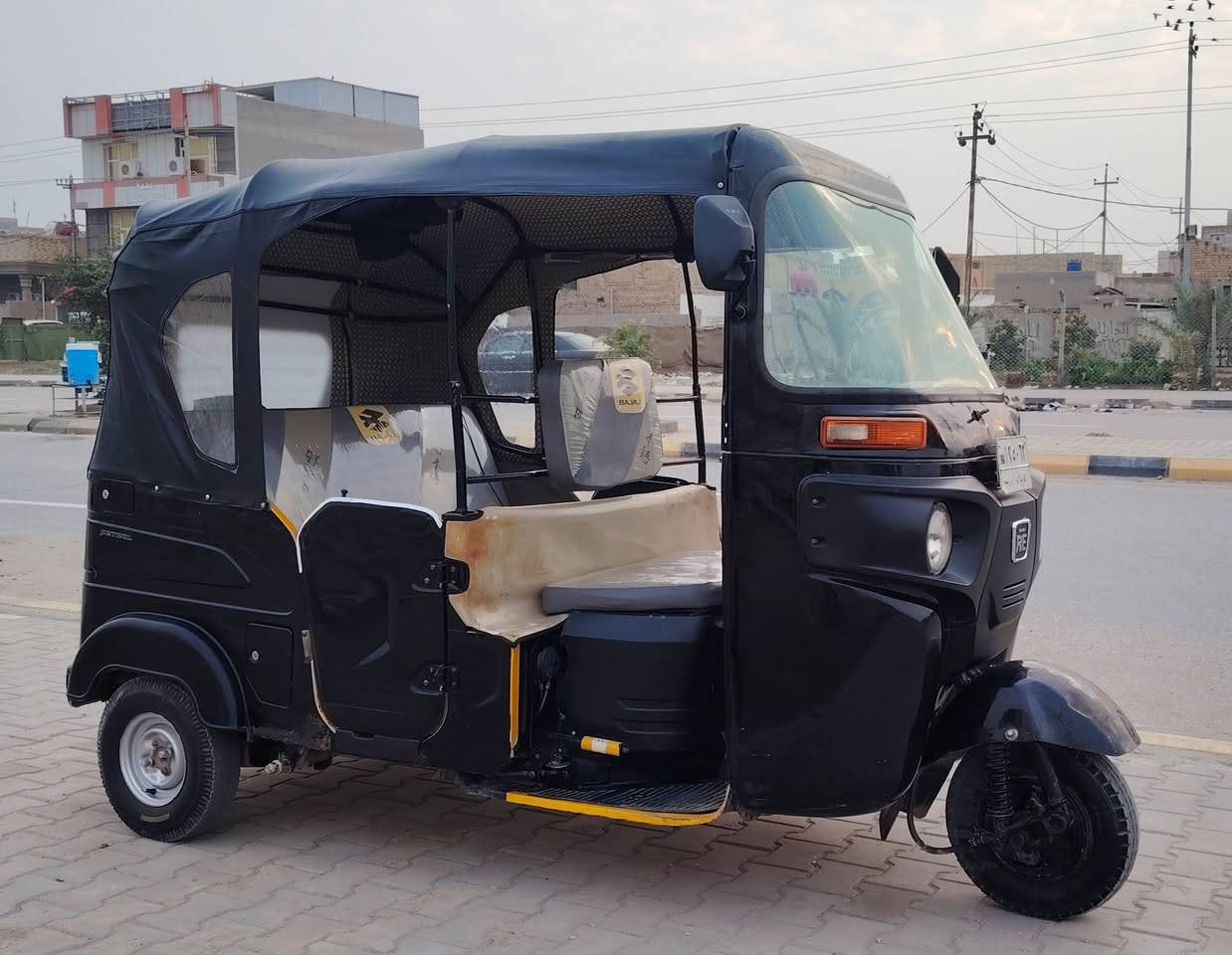 بيع مستعجل تكتك2022 باجاج مكفوله كافاله عامه رقم وسنويه والوحه نكليزي المكان واسط قضاء الحي رقم الهاتف ***********
