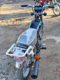 دراجة • للبيع • ديوانية لحمزة الشرقي