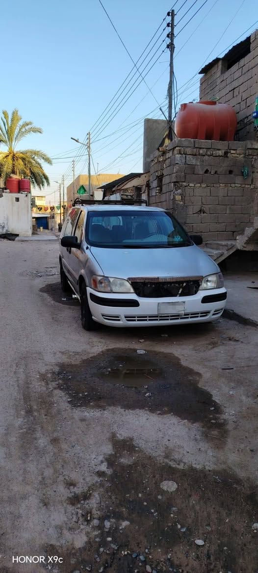 يالسلام عليكم ساره شوفر ليت 7 راكب بسمي محرك وكير حاوي حداده نص عمر تبريد شغال بيها تلحضات خياسات بالدوس السعر 50 اكرر بسمي رقمها بغداد السياره بالبصره ترايها كلش حلو دواخلها حلوه التبريد شغال رقمي ***********
