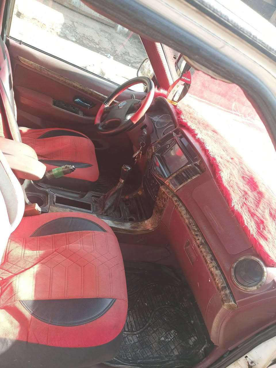 بيكم دبل كوناو رقم انكليزي شرط التحويل باتري جديد كهربائيّات كلها شغاله تبريد تدفئه  مصبوغه عام جماليه طخم تايره جديد للتواصل على الرقم 
***********//***********
