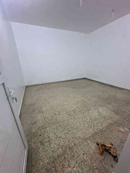 للأيجار ………. للأيجار 
📍بيت في حي الجمعية 
المساحة100 متر 
يحتوي على طابق واحد 
العنوان  حي الجمعية خلف مستشفى الالماني 
للاستفسار اكثر الاتصال على الارقام التاليه يتوفر واتساب 
0780 789 4484
***********
