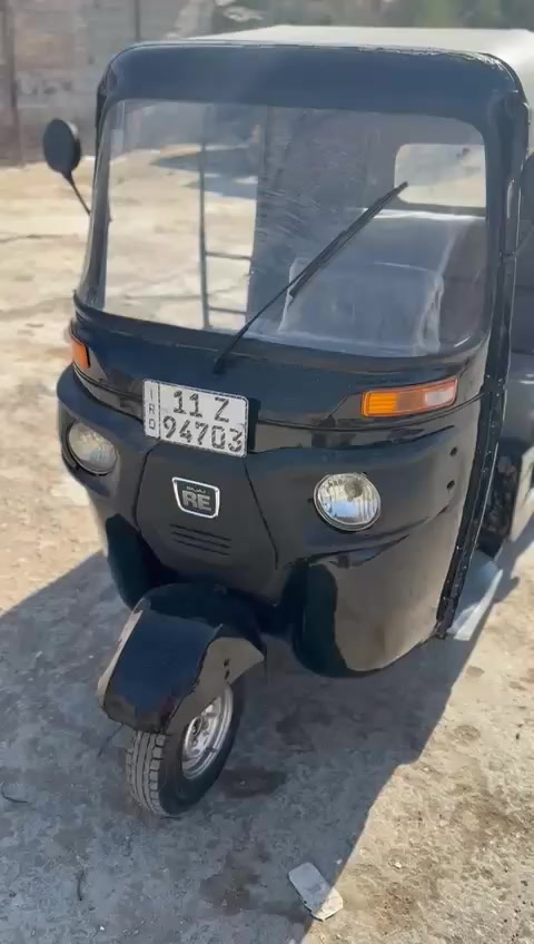 سلام عليكم تكتك موديل 19 شهر 11 تكتك مصبوغه عام بيه تعمير بس الغد وباقي جراد وصبغته تكتك خير من الله معنه كلمه تراي ذاه مو زيرو تاخذاه بلاش هستوني مبدل صليب وكلج وعينه وتايرات بوربرينات تخم كل تايرات ومبدل درام شفت والله شاهد تكتك جديده تخبل وبسمي مكان بغداد فلكه حي النصر سعر 5و 800شراي ينتصل 
***********
