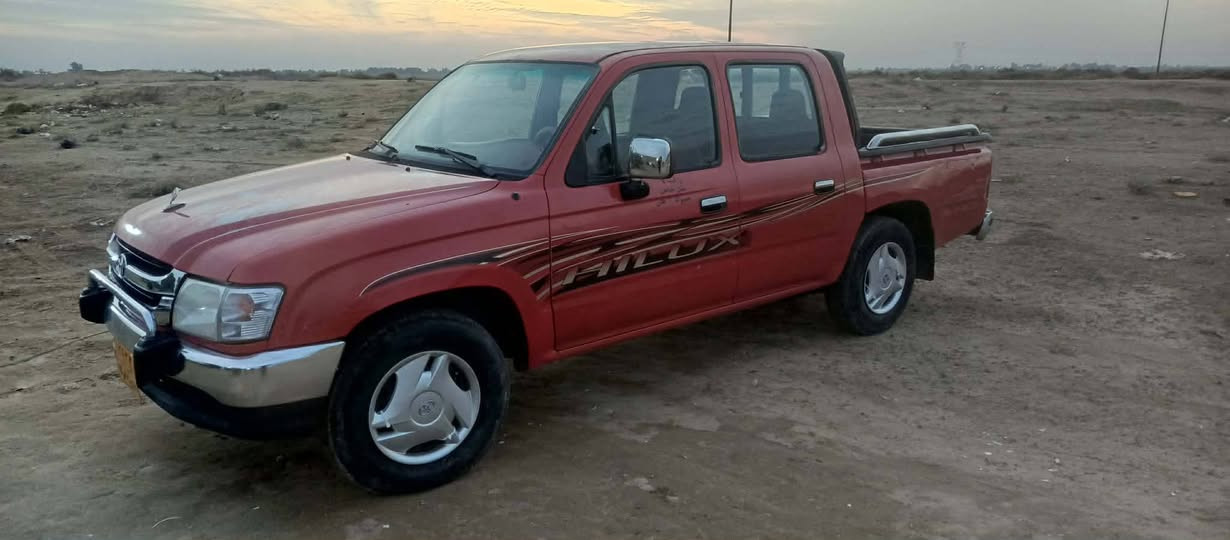 سلام وعليكم سياره للبيع تويوتا 2005فول مواصفات بيها شويا صبق راقم دهوك نضيفه مال جناي سعر 123 مكان سياره ديالي العضيم ***********
