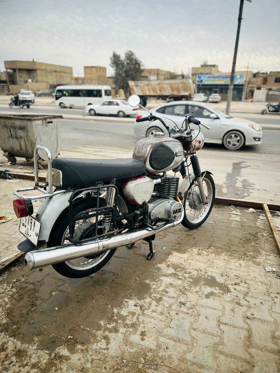 سلام عليكم عيني الجنايه ماطور البيع واحد وثمانين ماطور بلادي لحيم مابيه سايس ٢ عل فتح ماطور جاهز عله اخرر حبايه الف مذب عليه سنويه بدون راعي حته كتاب بيه مال الشركه مالته مكاني نجف حي شرطه السعر مليون وتسعميه وبيه مجال الشراي يخابريني وبيه خير ويدلل ***********
