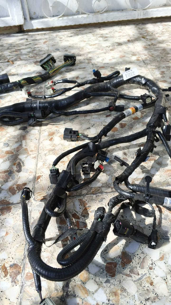 سلام عليكم عيد مبارك عليكم
اخوان عندي هاي الضفيره جديده بالكارتون مال محرك مال فورد بس يا فورد بالظبط مااعرف أني اخذتها على أساس مال تورس بس يكلولي متصير وأريد ابيعها سعرها 175 ألف 
***********
