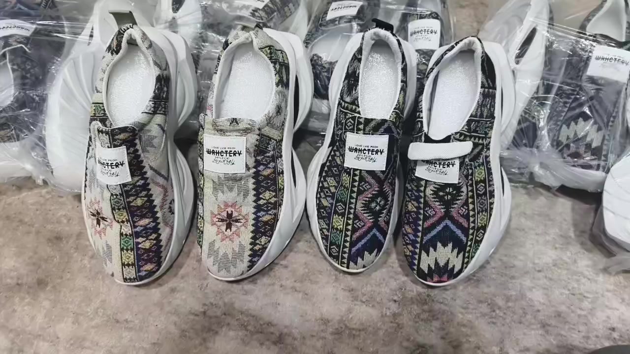 عدد القطع تقريب
20  
سعر القطعه 8 
واذا كلهم السعر على 6


**إذا كنت صاحب هذا الإعلان وتريد حذفه لأي سبب، رجاءا أرسل رسالة إلى الدعم الفني**