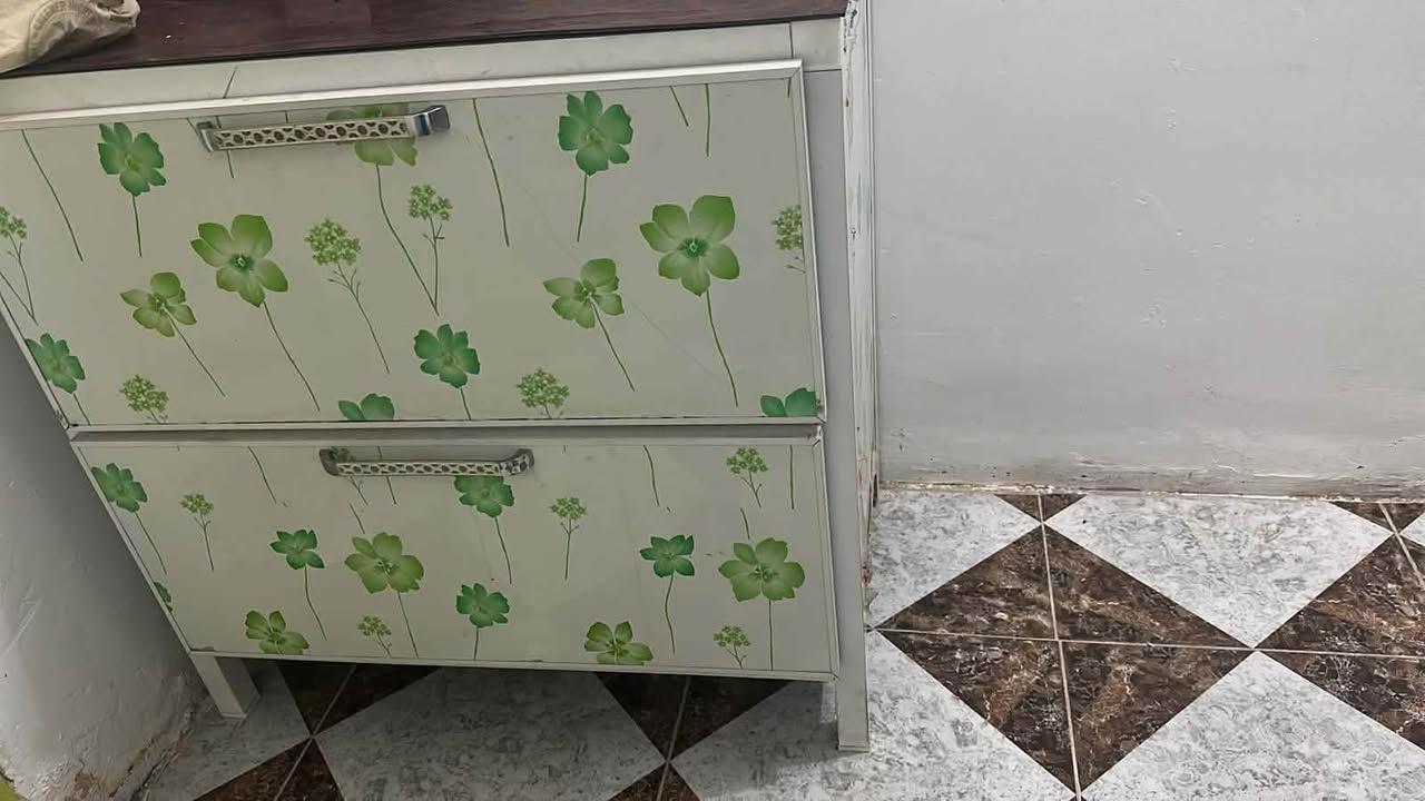 السلام عليكم 
كاونتر 3 قطع للبيع 350 وبي مجال 
كنتور للبيع 200 وبي مجال


**إذا كنت صاحب هذا الإعلان وتريد حذفه لأي سبب، رجاءا أرسل رسالة إلى الدعم الفني**