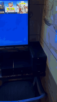 السلام عليكم بليات فور للبيع العدد 7 مع واحد فايف  كاملات هنه والجوستكات مالتهن الجوستكات جدد ونضيفات اليوبيئسات وياهن عدد اليوبيئسات 7 هم نضيفات كلهن وجدد والشاشات ايضا العدد 8 وهاي الاجهزة كدام عينكم مصورهن الاجهزه نضيفه ومهكرات 4 منهن فول العاب و2 ممهكرات و 1 فايف نضيف جدا مع ملحقاته واكو بعد تفاصيل ( ملاحضة ابيع جمله او مفرد الي يريدهن يراسلني او يتصل عليه ع هاذا رقمي *********** بي واتساب ) ( ملاحضة لعدم التفرغ )
