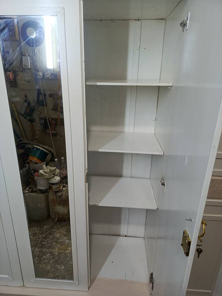 كنتور ابيض خليجي ٦ باب 🚪 لاستفسار *********** واتساب ناصريه تقاطع الرايه قرب مستشفي الرحمن الاهلي ناصرية, ذي قار
