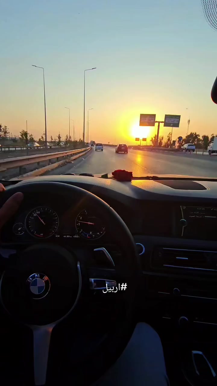 السلام عليكم ورحمه الله و بركاته
سيارة bmw f10 535 2011 توين تيربو ، اللون اسود كذابي ، سيارة كلش جديدة .


**إذا كنت صاحب هذا الإعلان وتريد حذفه لأي سبب، رجاءا أرسل رسالة إلى الدعم الفني**