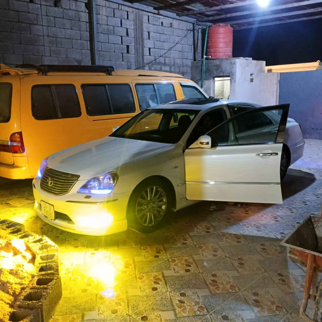 سلام عليكم، ماجسته ٤ دكم فتحه كفاله عامه سيارة جديده رقم بصره تحويل ثاني يوم معيود  تحوير ٢٣ ورقه وكامله تاريك ١٨٠، ليدور جديد يخابر ***********، السعر ١٧٥ وبيه مجال العنوان بصره ابي الخصيب
