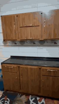 كاونتر 3 ابواب نضيف جدا
السعر 350 ألف 
***********
