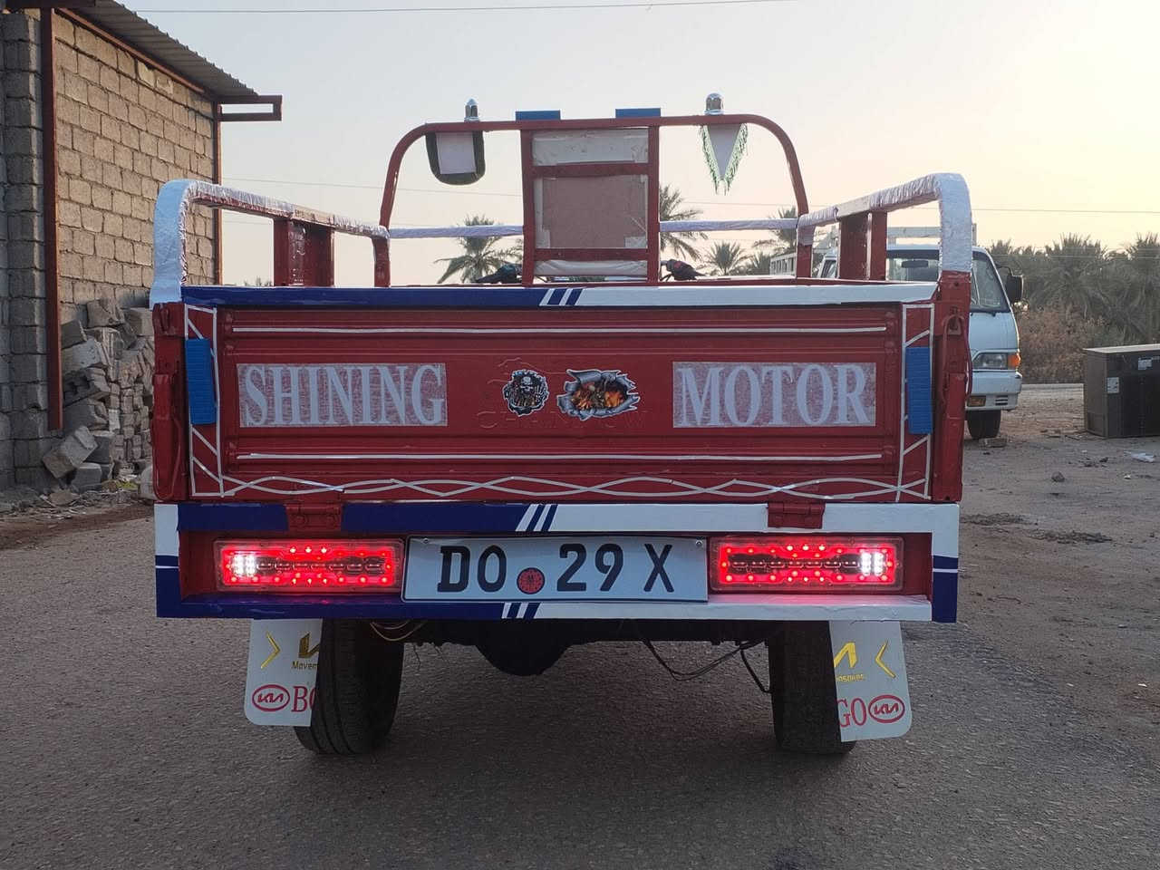 السلام عليكم ستوته للبيع موديل 16 محرك 23 ستوته مقفوله اوراق اصولي السعر 1,250 ***********
